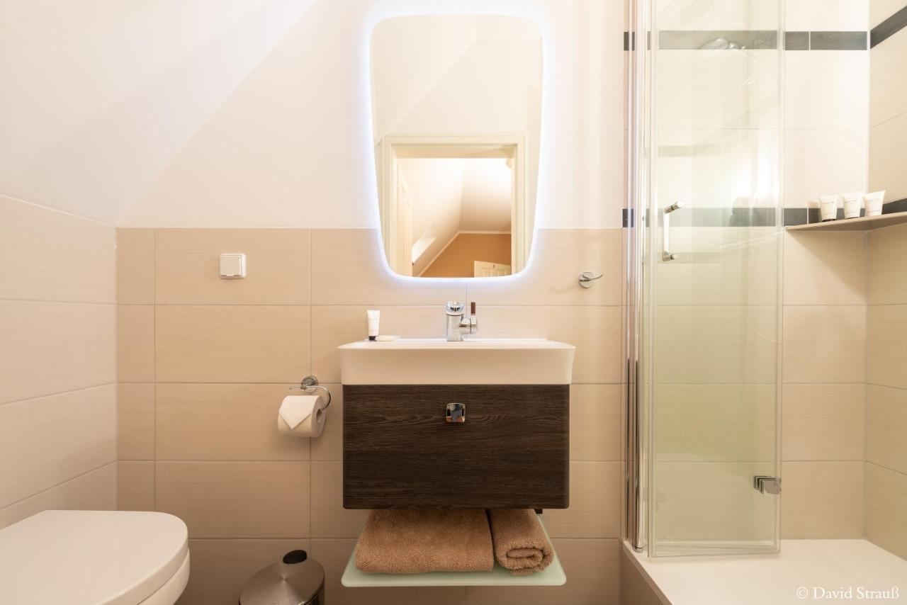 Hotel Wasserschloesschen Naumburg  Bagian luar foto